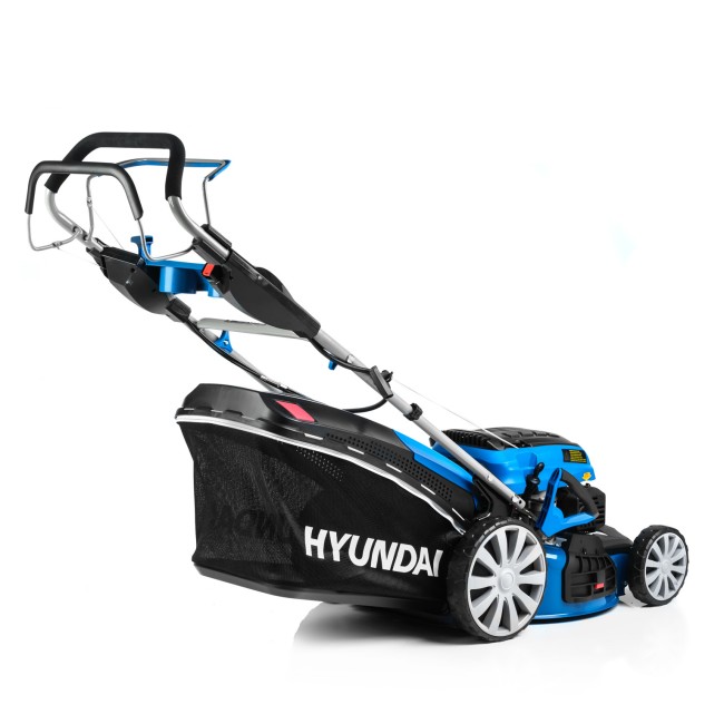 Самоходная бензиновая газонокосилка Hyundai L 4610SE с электростартером Самоходная бензиновая газонокосилка Hyundai L 4610SE с электростартером