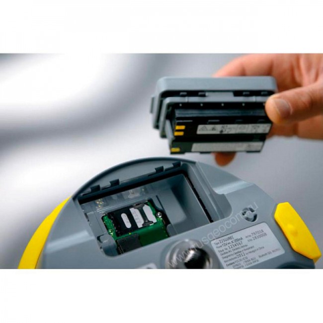 GNSS приемник GeoMax Zenith15 Base (GSM) GNSS приемник GeoMax Zenith15 Base (GSM)