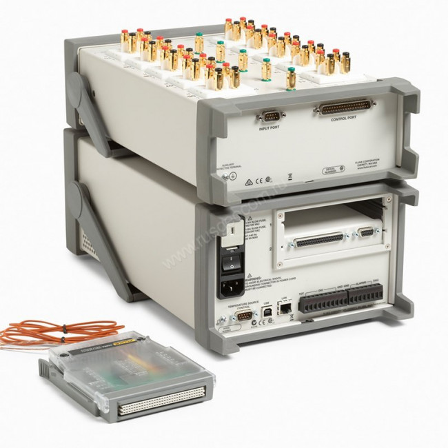 Прецизионный калибратор температуры Fluke 1586A/2HC 240